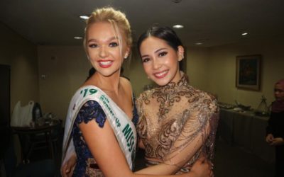 Miss International UK, Harriotte Lane, attended the Puteri Indonesia final!