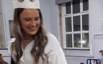 Miss Manchester International, Aimee-Louise, made an appearance at her local Brownie group!